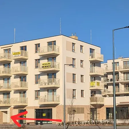 Dwupokojowe Z Osobna Kuchnia Na Osiedlu Przystanek Miedzylesie *