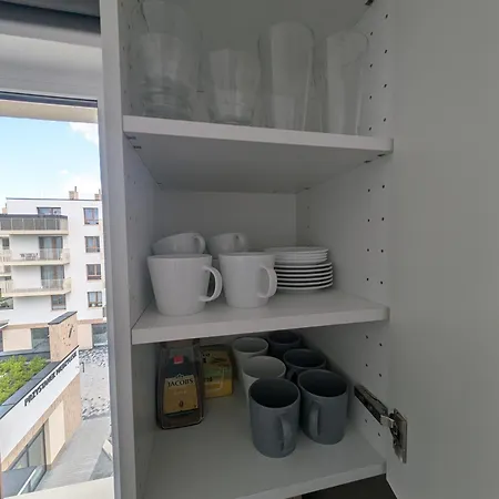 Appartement Przystanek Miedzylesie Dwupokojowy Z Osobna Kuchnia Garazem Self Check-in Blisko Czd