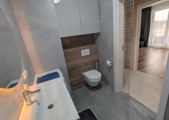 Dwupokojowe Z Osobną Kuchnią Na Osiedlu Przystanek Międzylesie *