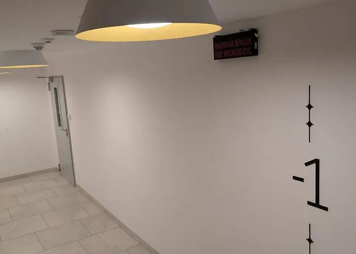 Dwupokojowe Z Osobną Kuchnią Na Osiedlu Przystanek Międzylesie