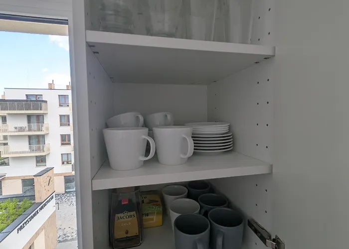 Apartament Dwupokojowe Z Osobną Kuchnią Na Osiedlu Przystanek Międzylesie